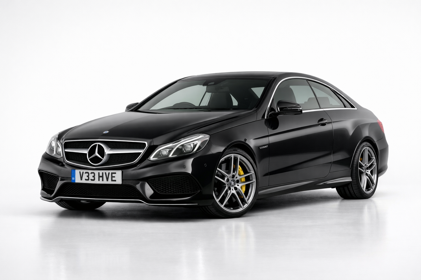 Mercedes-Benz E Class 2 Door | W207 | A207 | Linux Touchscreen w/ Built in Wireless Apple CarPlay & Android Auto