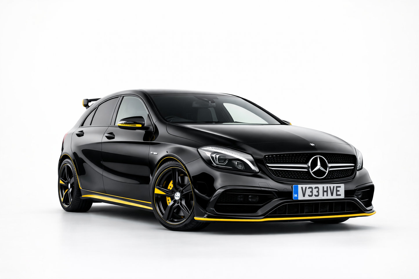 Mercedes-Benz A Class W176 Touchscreen w/ Built in Wireless Apple CarPlay & Android Auto