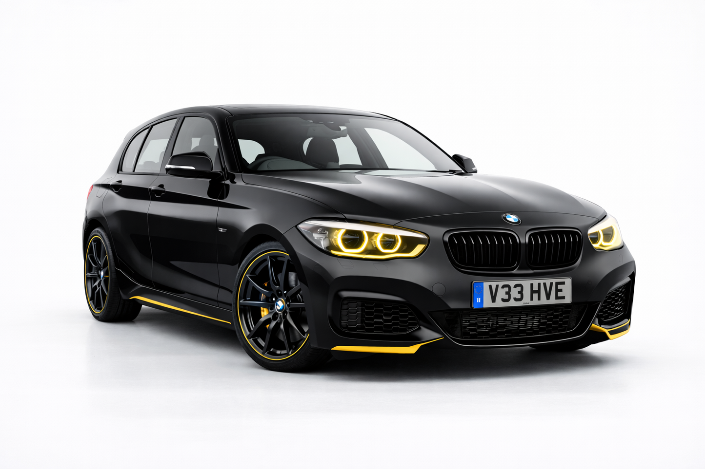 BMW 1 Series F20/F21 Linux Touchscreen upgrade w/ Built in Wireless CarPlay