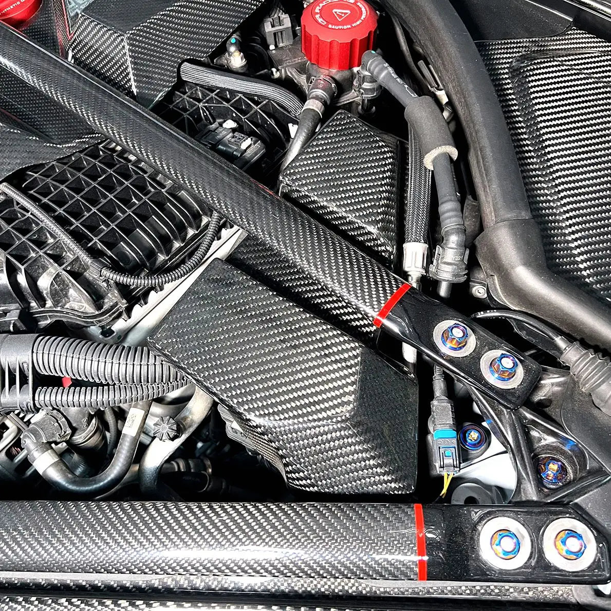 Engine Bay Side Cover Carbon Fiber | for BMW M3 G80 | M3 G81 | M4 G82 | M4 G83