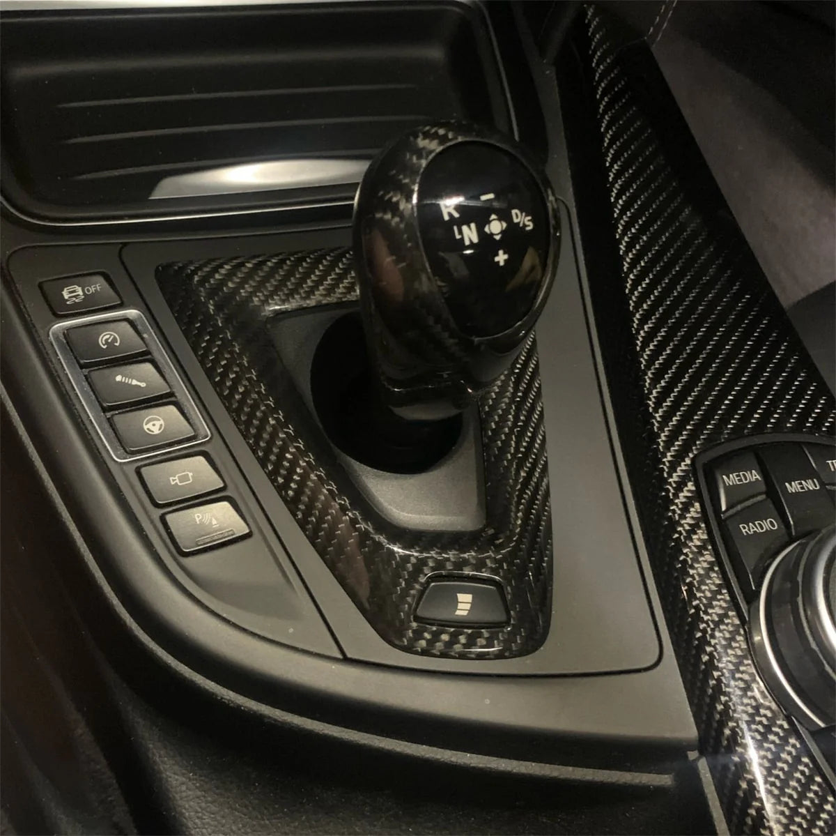 Gear Selector Cover Carbon Fiber | for BMW M Series | M2 F87 | M3 F80 | M4 F82 | M5 F10 | M6 F12 F13 | X6 F86